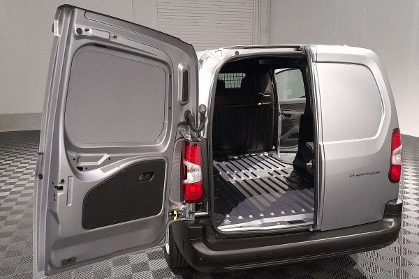 2025 Peugeot Partner Pro K9 LWB Low Roof image
