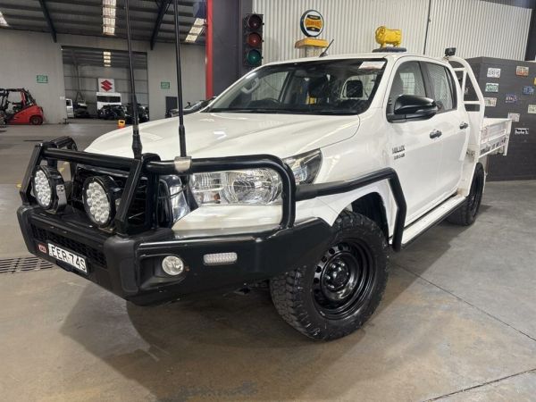 2019 Toyota Hilux GUN126R MY19 SR (4x4) Glacier White 6 Speed Automatic Double Cab Chassis image