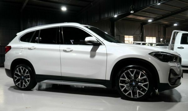 2020 BMW X1 F48 LCI sDrive20i DCT Steptronic White 7 Speed Sports Automatic Dual Clutch Wagon image