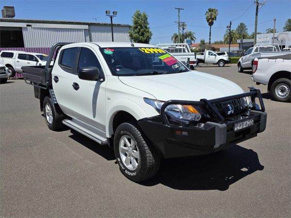 2018 MITSUBISHI TRITON DUAL CAB UTILITY MQ MY18 GLX PLUS (4x4) image