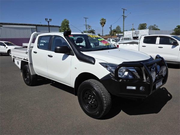 2017 MAZDA BT-50 DUAL C/CHAS MY17 UPDATE XT (4x4) image