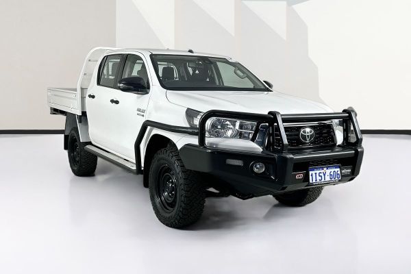 2019 Toyota HILUX SR (4x4) GUN126R MY19 4X4 image