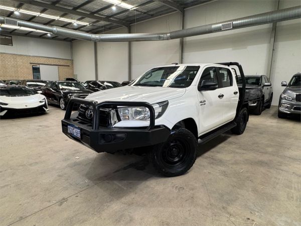 2019 TOYOTA HILUX DOUBLE C/CHAS GUN126R MY19 SR (4x4) image