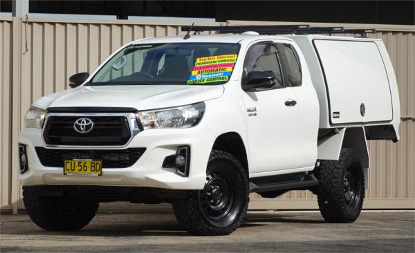 2019 TOYOTA HILUX X CAB C/CHAS GUN126R MY19 SR (4x4) image