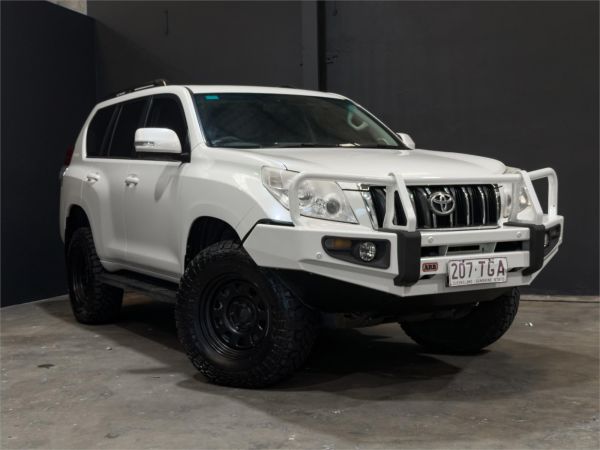 2013 TOYOTA LANDCRUISER 4D WAGON KDJ150R 11 UPGRADE PRADO ALTITUDE (4x4) image