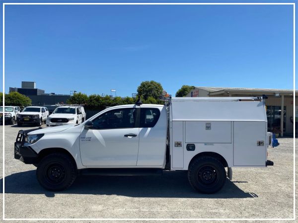 2019 Toyota Hilux Cab Chassis GUN126R SR image