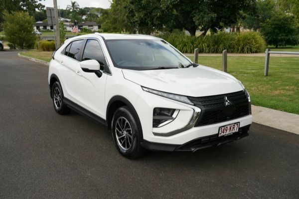 2024 Mitsubishi Eclipse Cross YB MY24 ES (2WD) White 8 Speed CVT Auto 8 Speed Wagon image