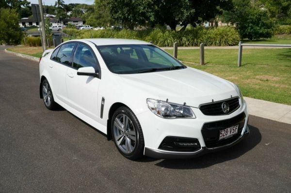 2015 Holden Commodore VF MY15 SV6 White 6 Speed Manual Sedan image