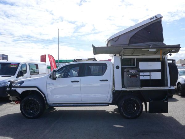 2021 Toyota Hilux Cab Chassis GUN126R SR image