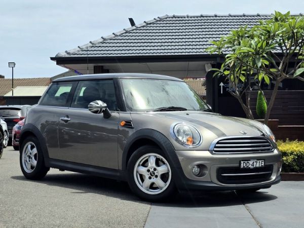 2011 Mini Hatch HATCHBACK Cooper R56 LCI image