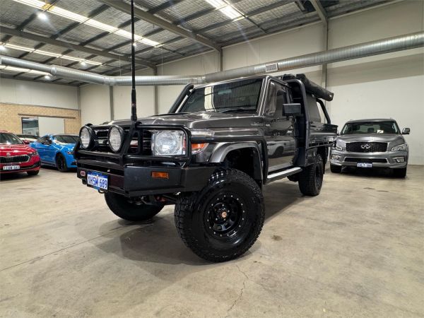 2016 TOYOTA LANDCRUISER C/CHAS VDJ79R MY12 UPDATE GXL (4x4) image