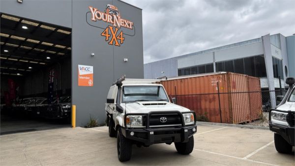 2018 TOYOTA LANDCRUISER C/CHAS VDJ79R MY18 WORKMATE (4x4) image