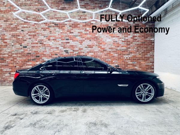 2012 BMW 7 Sedan F01 MY12 30d image