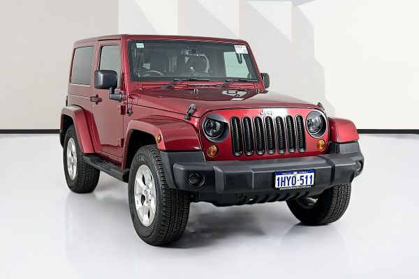2013 Jeep WRANGLER OVERLAND (4x4) JK MY13 image
