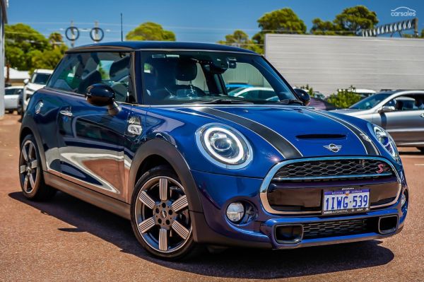 2019 MINI Hatch Cooper S 60 Years Edition Auto image