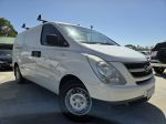 Image for 2009 Hyundai iLOAD TQ-V White 5 Speed Manual Van