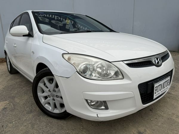 2009 Hyundai i30 FD MY09 SLX 1.6 CRDi White 4 Speed Automatic Hatchback image