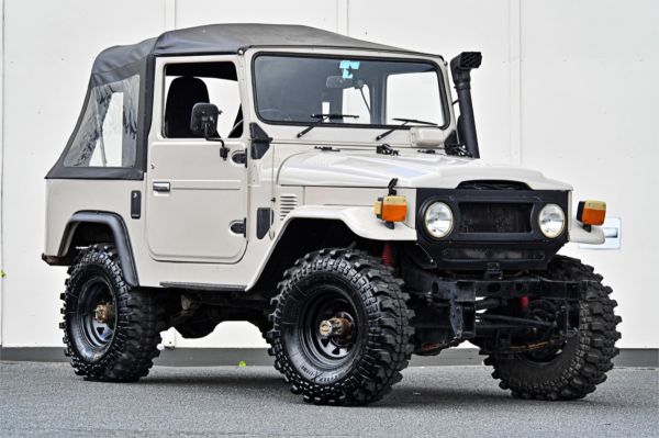 1975 Toyota Landcruiser Utility FJ45 image