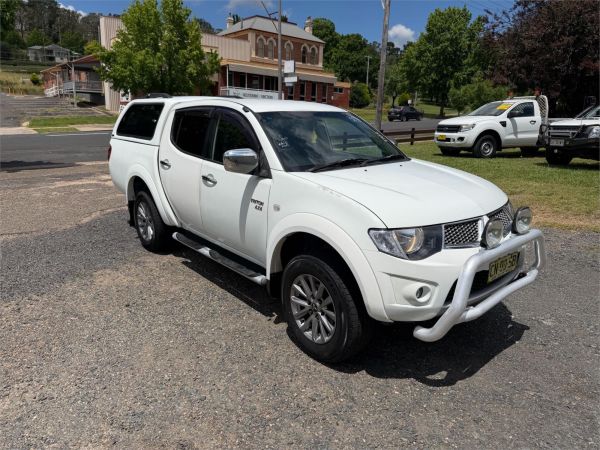 2011 MITSUBISHI TRITON DOUBLE CAB UTILITY MN MY12 GLX-R (4x4) image
