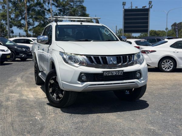 2017 MITSUBISHI TRITON DUAL CAB UTILITY MQ MY17 EXCEED (4x4) image