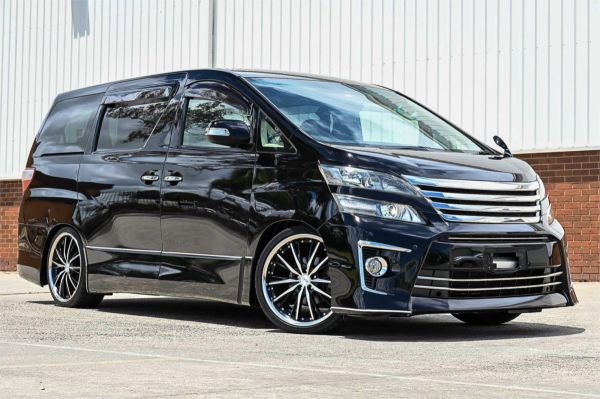 2012 Toyota Vellfire Wagon ANH20W image