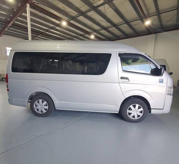 2019 TOYOTA HIACE LONG WHEELBASE TRH200 image