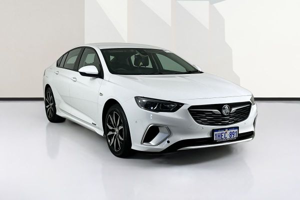 2020 Holden COMMODORE RS ZB MY20 image