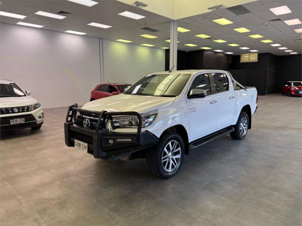 2018 Toyota Hilux Utility GUN126R SR5 image