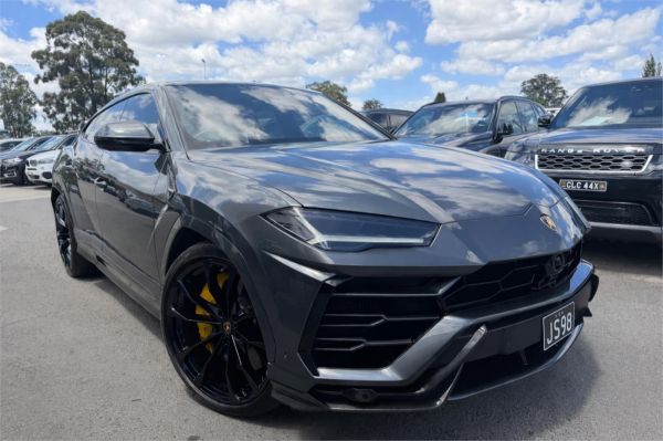 2019 Lamborghini Urus Wagon 636 MY19 image