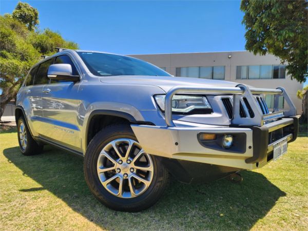 2015 JEEP GRAND CHEROKEE 4D WAGON WK MY15 LAREDO (4x2) image