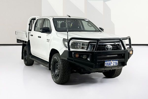 2020 Toyota HILUX SR (4x4) GUN126R MY19 UPGRADE 4X4 image