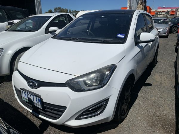 2015 Hyundai i20 PB MY14 Active White 4 Speed Automatic Hatchback image