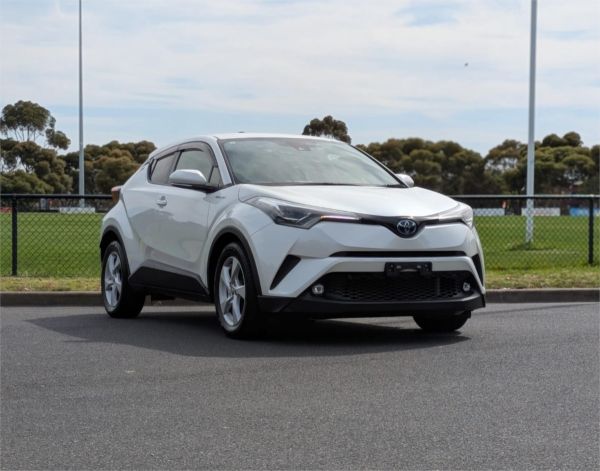 2018 Toyota C-HR SUV ZYX10 HV S LED Edition image