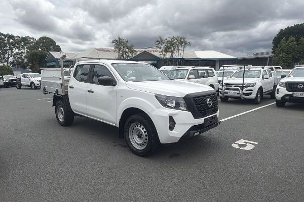 2022 Nissan Navara SL D23 Rear Wheel Drive image