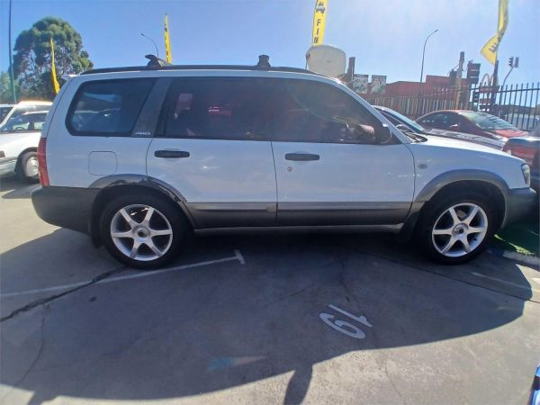 2002 SUBARU FORESTER 4D WAGON MY03 XS image