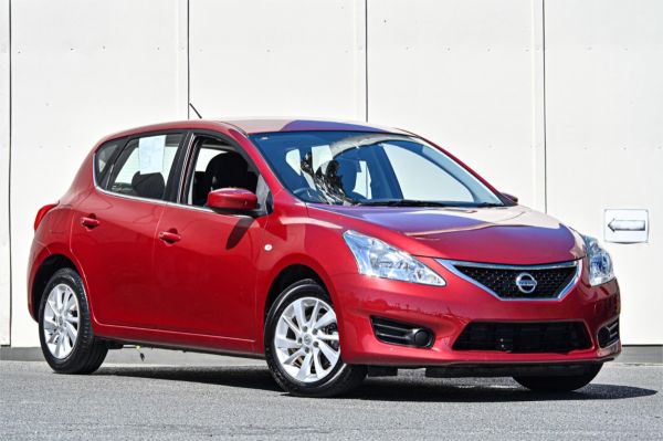 2015 Nissan Pulsar Hatchback C12 Series 2 ST image