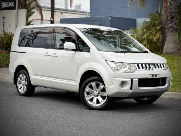 2011 Mitsubishi Delica Van Wagon CV5W D:5 image