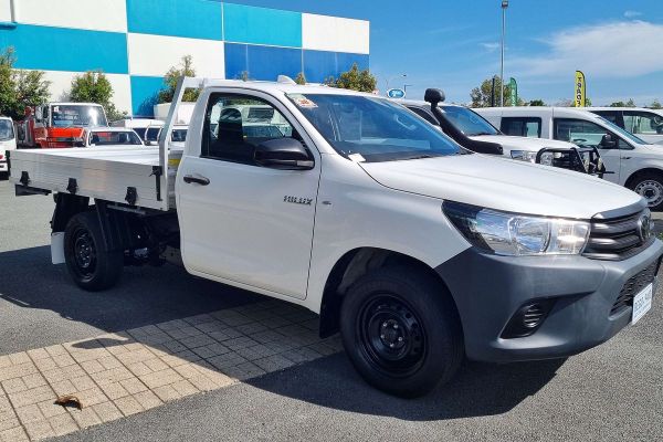 2022 Toyota Hilux Workmate TGN121R Rear Wheel Drive image