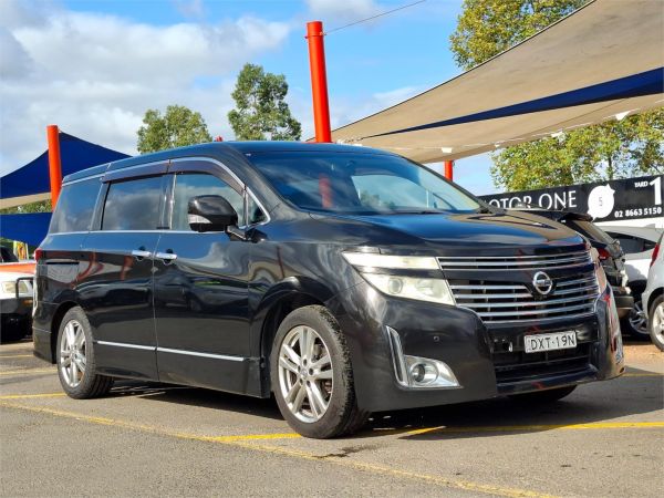 2010 Nissan Elgrand Wagon PE52 Highway Star Premium image