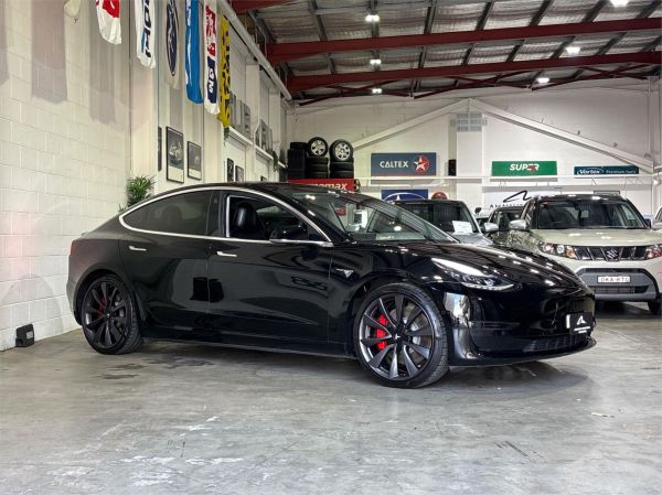 2019 TESLA MODEL 3 5D SEDAN MY19 UPDATE PERFORMANCE image