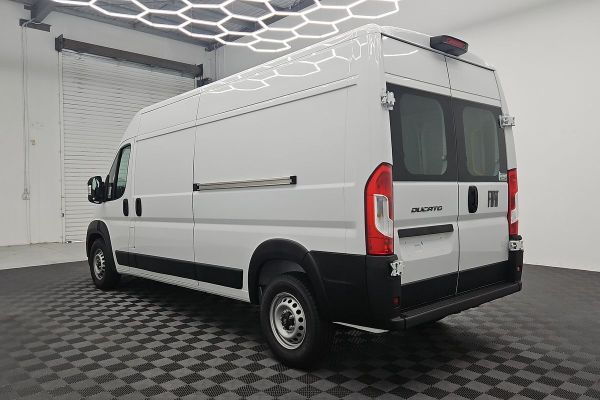 2025 Fiat Ducato X295 image