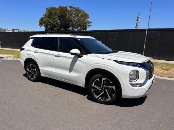2022 MITSUBISHI OUTLANDER 4D WAGON ZM MY22.5 EXCEED 7 SEAT (AWD) image