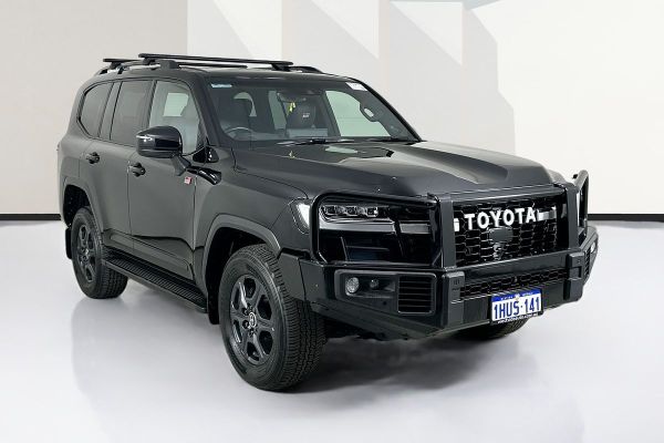 2023 Toyota LANDCRUISER LC300 GR-S (4x4) FJA300R image