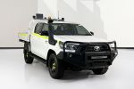 Image for 2022 Toyota HILUX SR (4x4) STEEL WHEELS GUN126R 4X4