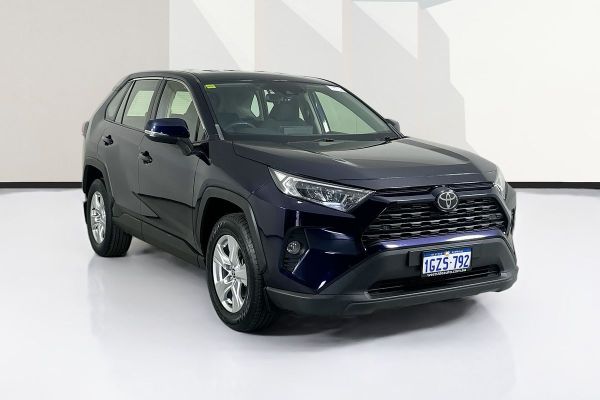 2020 Toyota RAV4 GX (2WD) MXAA52R image