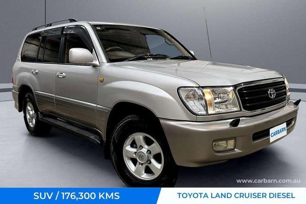 2000 Toyota Land Cruiser VX HDJ101 image