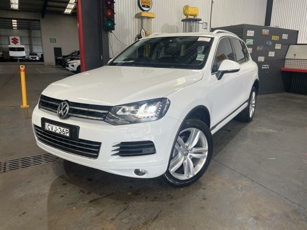 2014 Volkswagen Touareg 7P MY14 V6 TDI White 8 Speed Automatic Wagon image