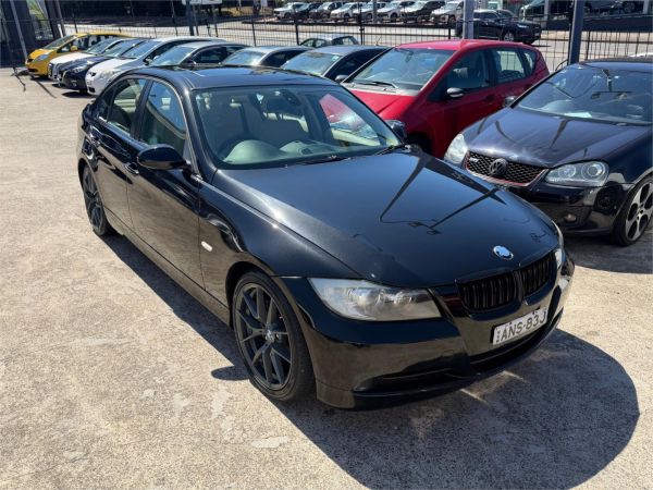2007 BMW 3 4D SEDAN E90 25i image