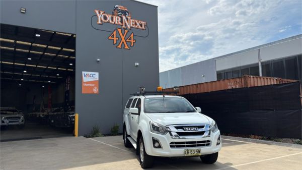 2018 ISUZU D-MAX CREW CAB UTILITY TF MY18 LS-M HI-RIDE (4x4) image