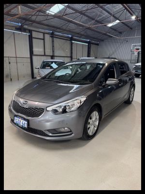 2016 Kia Cerato Hatchback YD MY16 S Premium image